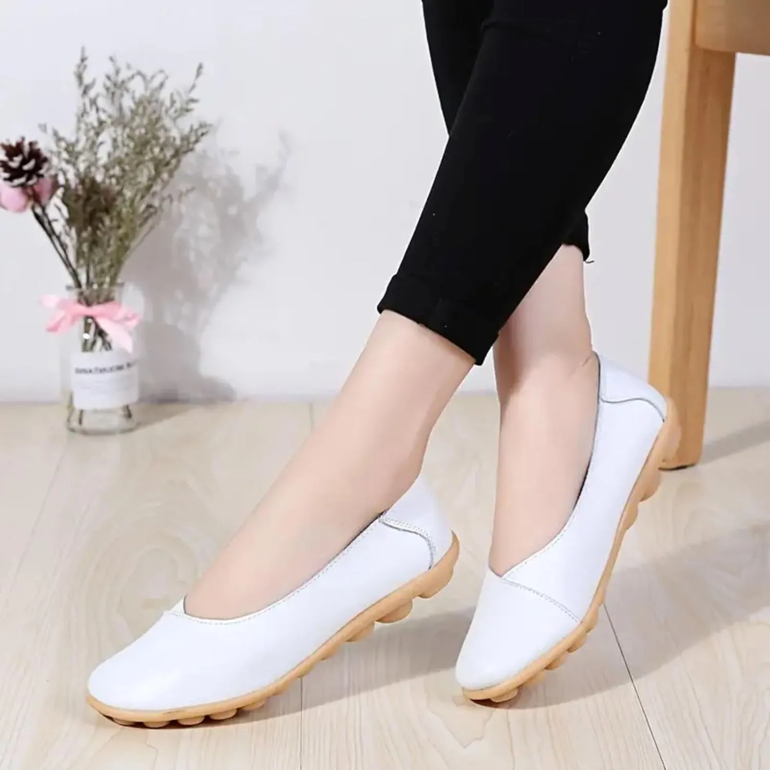 Comfortable Leather Shoes for Women Solid Non Slip  Shoes Soft Walking Driving Business Casual Elevator