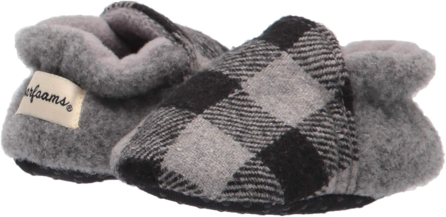 Dearfoams Unisex-Child Emerson Woven Plaid Closed Back Slipper