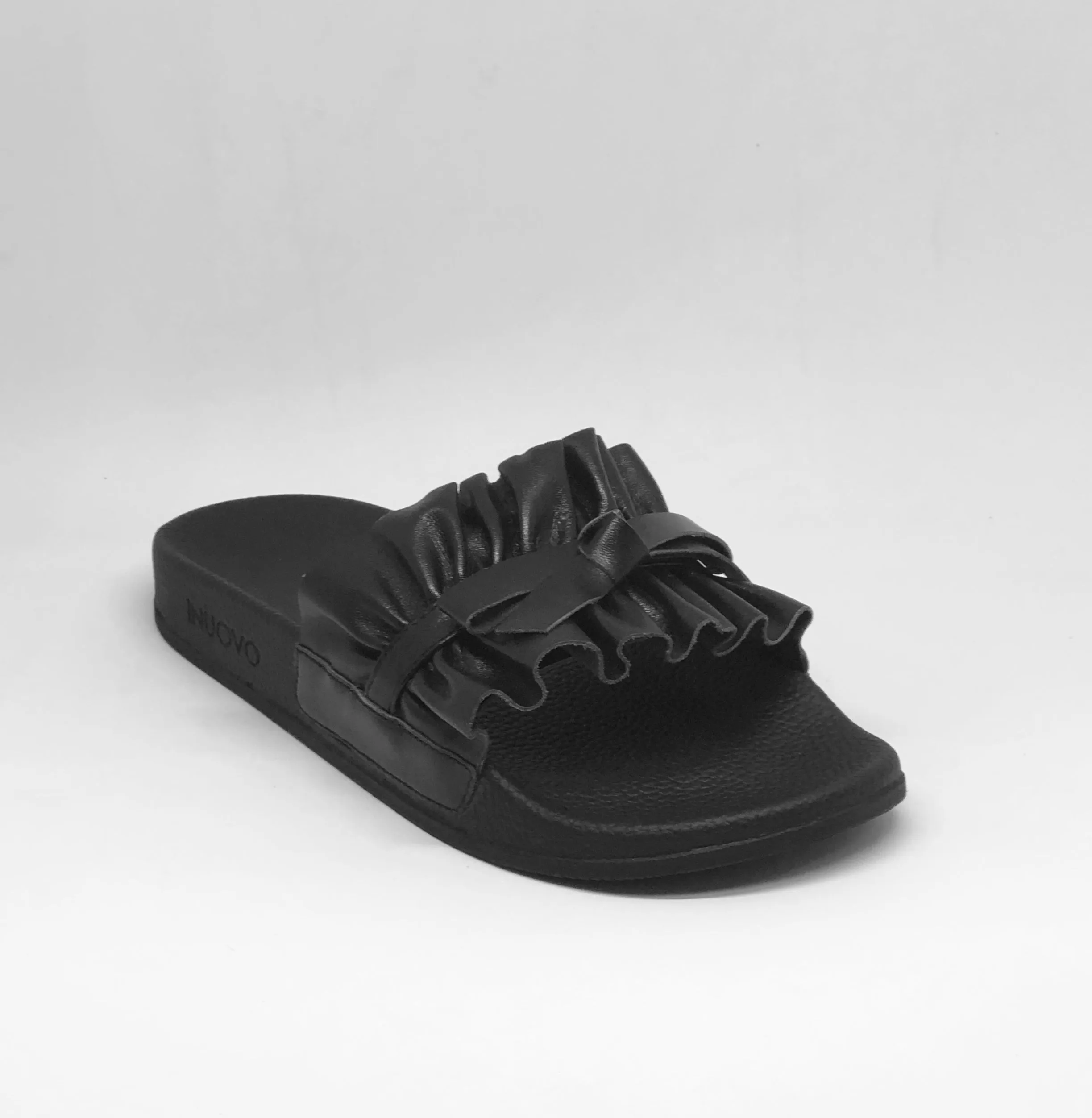 FLIP FLOP ANN TUIL INOUIE