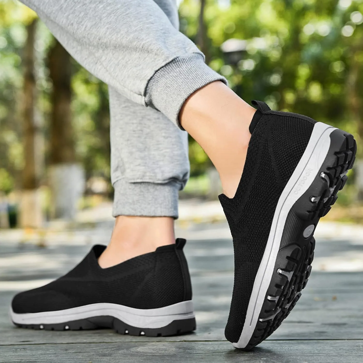 Men's Lightweight Fashion Mesh Loafers Solid Color Breathable Casual Walking Shoe Covers Soft Sole Comfortable Non-Slip Hiking Work Shoes