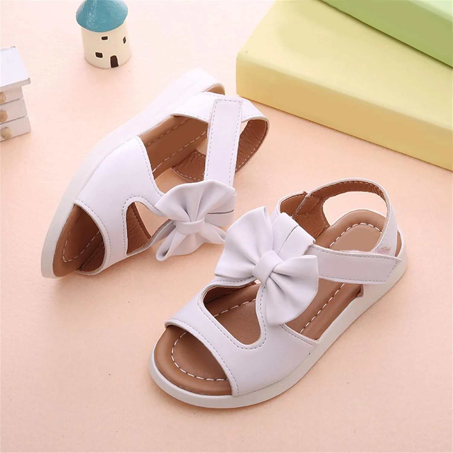 Shoes for Girls Bowknot Hollowed Out Sandals Hollowed Out Non-Slip Small Leather Shoes Cute Princess Toddler Shoes