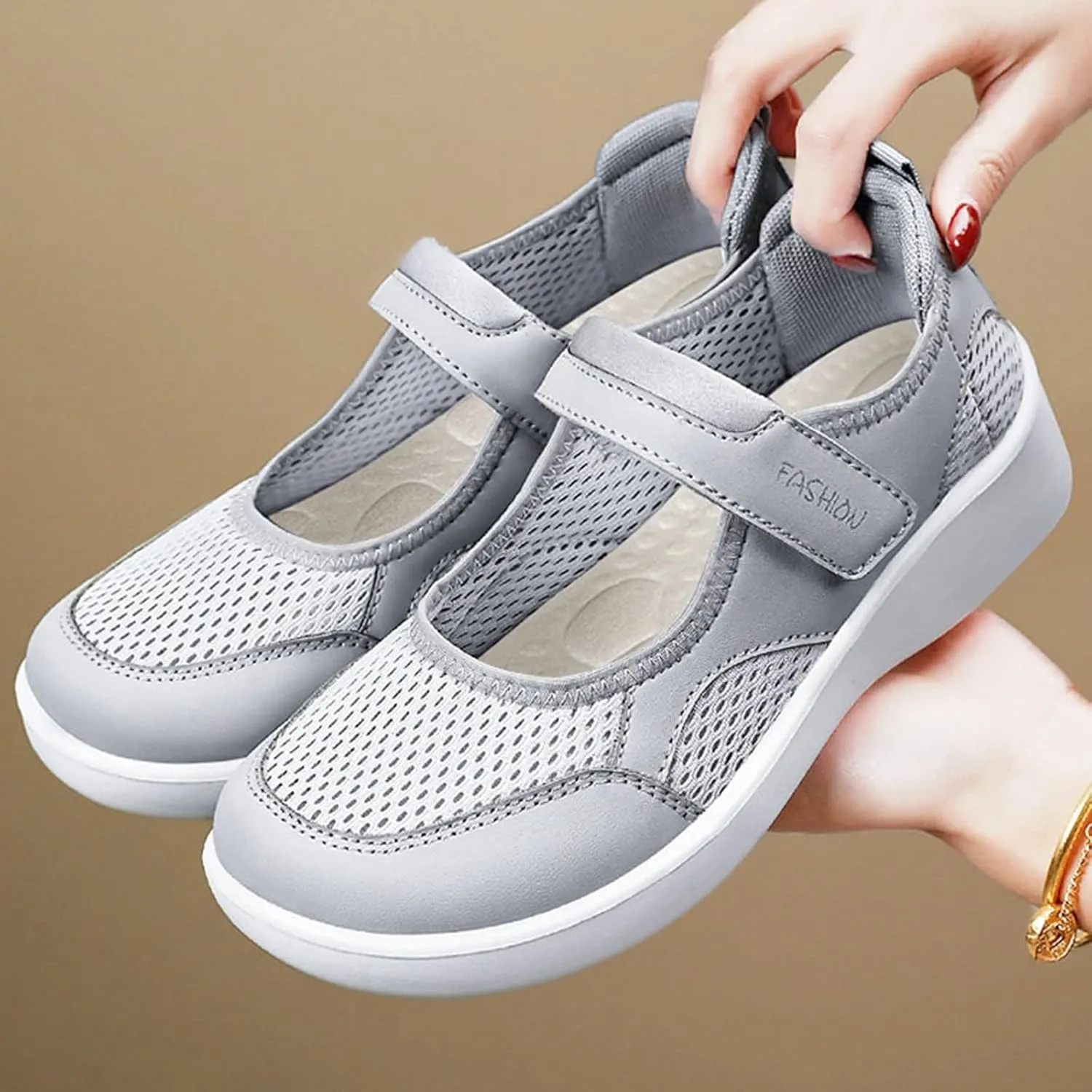 Women's Casual Slip On Shoes Breathable Mesh Flat Comfortable Walking Shoes for Women Adjustable Straps Lightweight Summer Loafers