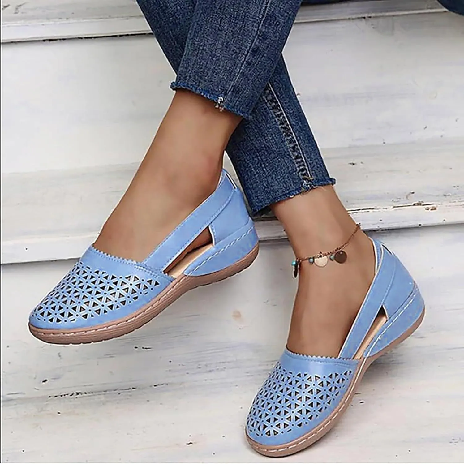 Women's Leather Platform Wedge Orthopedic Sandals 2025 Fashionable Comfortable Closed Toe Hollow Out Wedge Heeled Thick Soled Sandals Beach Vacation Travel Summer Casual Lightweight Wedding Shoes