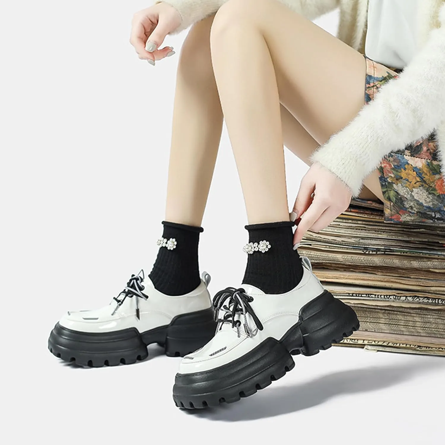 Women's Lug Sole Platform Loafers,Fashion Patent Leather Lace Up Oxfords Comfortable Round Toe Business Office Dress Shoes